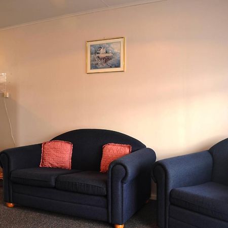 Feilding Motel エクステリア 写真