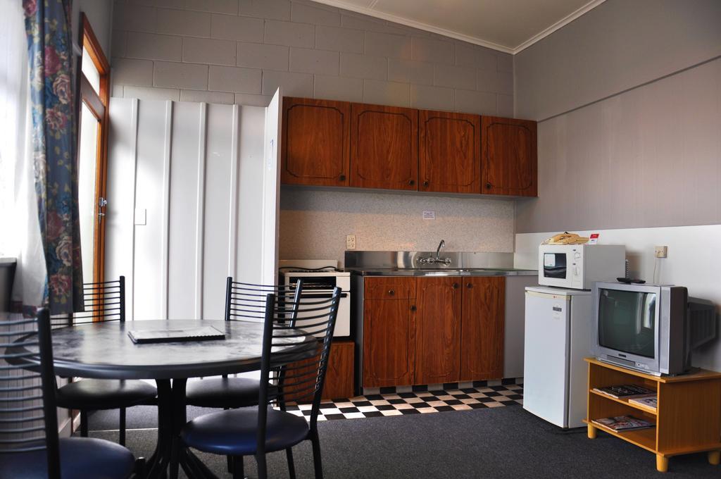 Feilding Motel エクステリア 写真