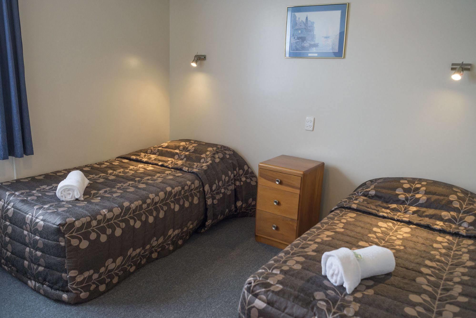 Feilding Motel エクステリア 写真